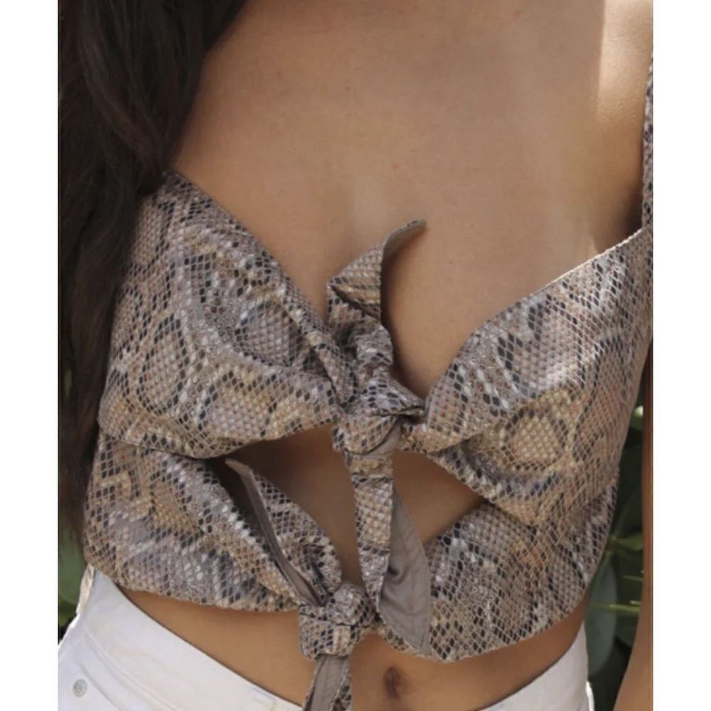 House Of Sunny Cristina Snakeprint Crop Top Size 6 Nwt